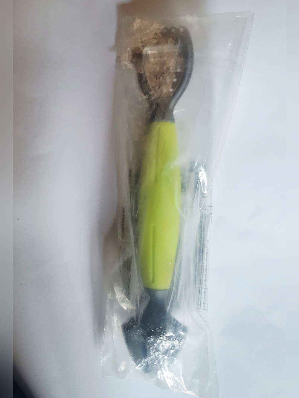 Dual-Head Kitchen Peeler and Scraper in Lime Green